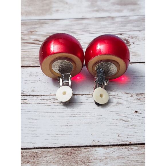 Vintage Clip On Earrings - 3D Very Domed Red 1" - Picture 5 of 6
